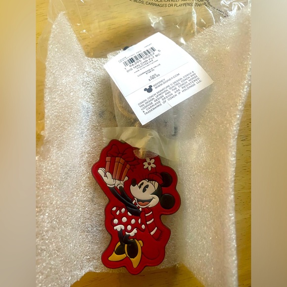 Coach Minnie keychain - Picture 1 of 4